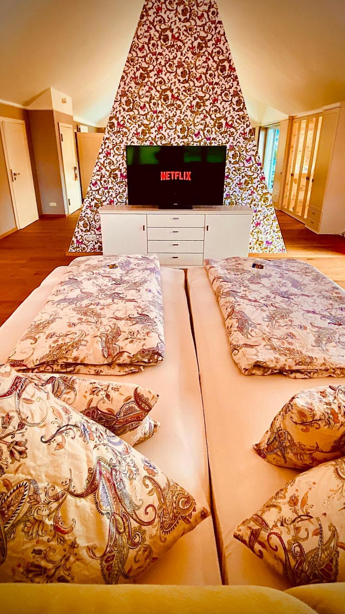 Moselstern Parkhotel Kraehennest Löf Szoba fotó
